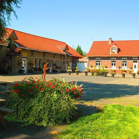 Camping Ferme Des Saules Hotel Bailleul  Exterior photo
